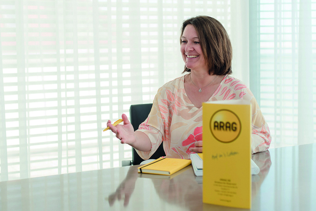 Birgit Eder, CEO ARAG zum Thema: Was tun gegen verbale online Übergriffe?