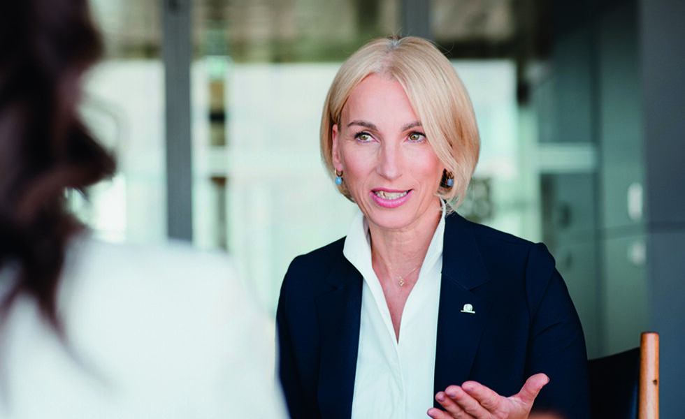 Dipl. BW Sabine Pfeffer, Leitung des Ressorts Kunde & Markt Bank Österreich bei UNIQA: Sicherheit ist ein zentrales Bedürfnis der Menschen